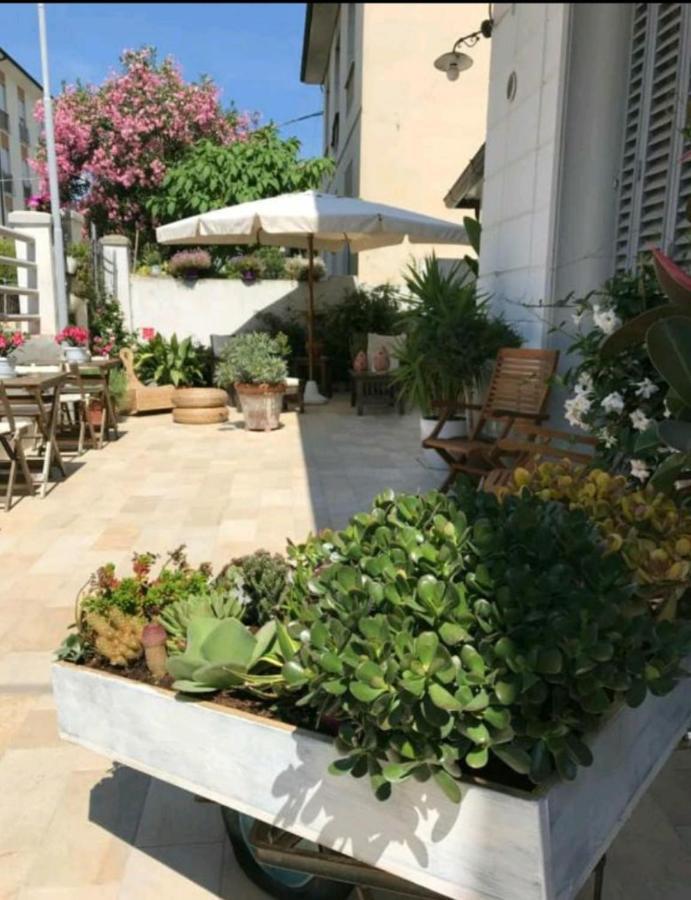 Hotel Lisà Viareggio